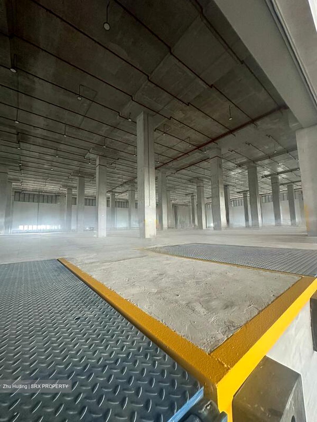 Jalan Buroh Warehouse Complex (D22), Factory #454987911